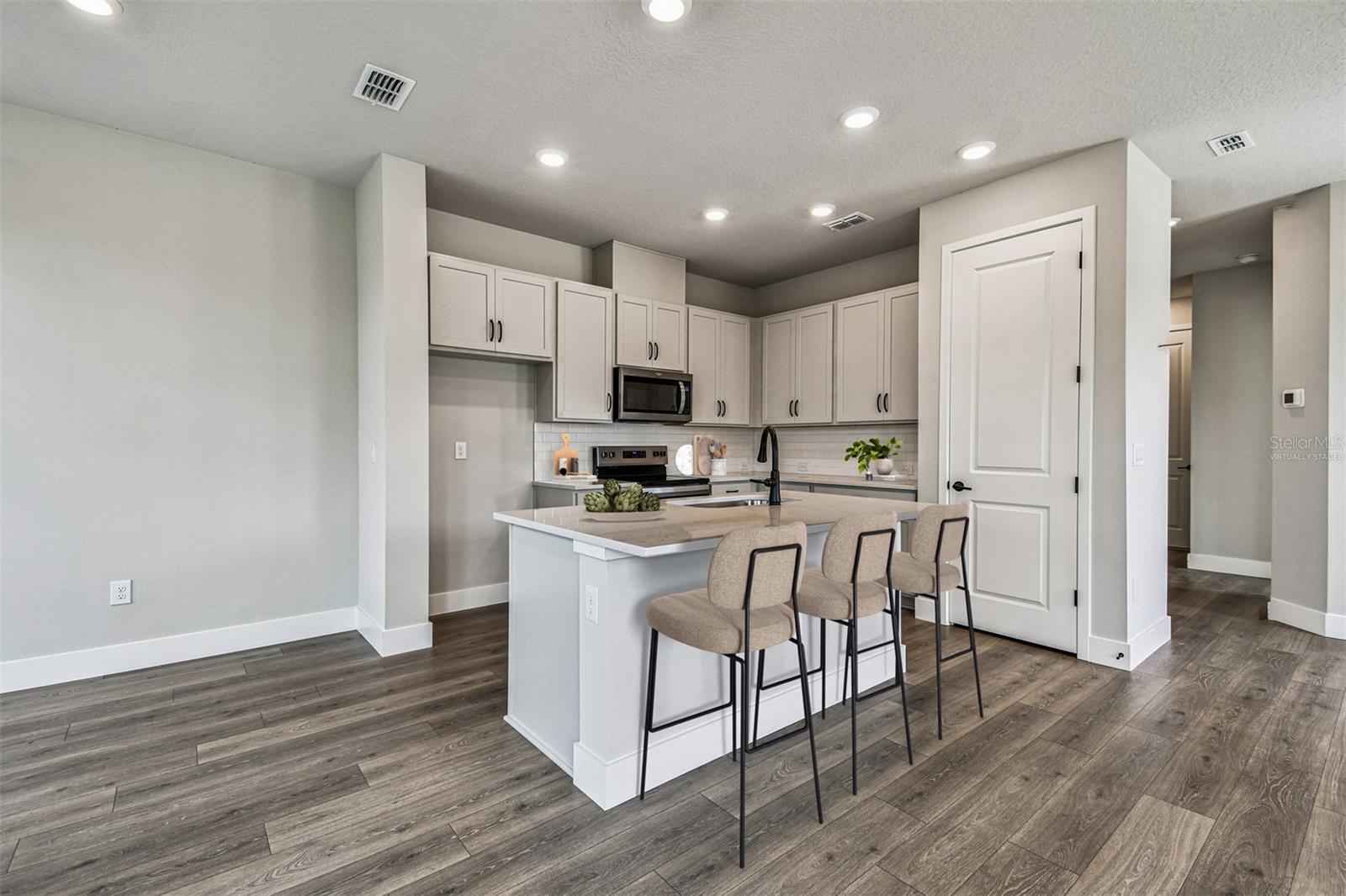 NORTH RIVER RANCH - Residential