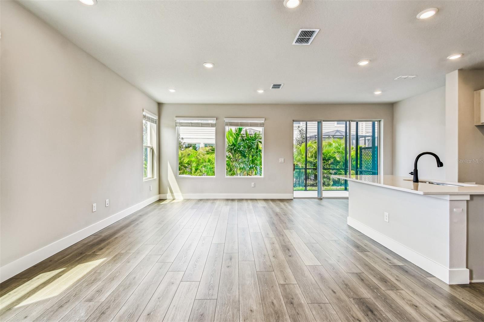 NORTH RIVER RANCH - Residential