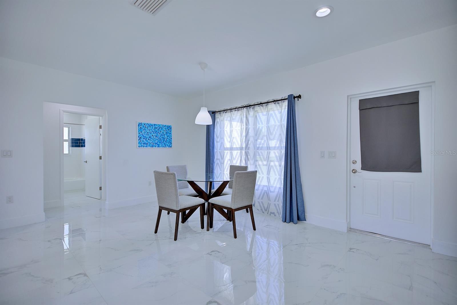 SEBRING COUNTRY ESTATE SEC 03 - Residential