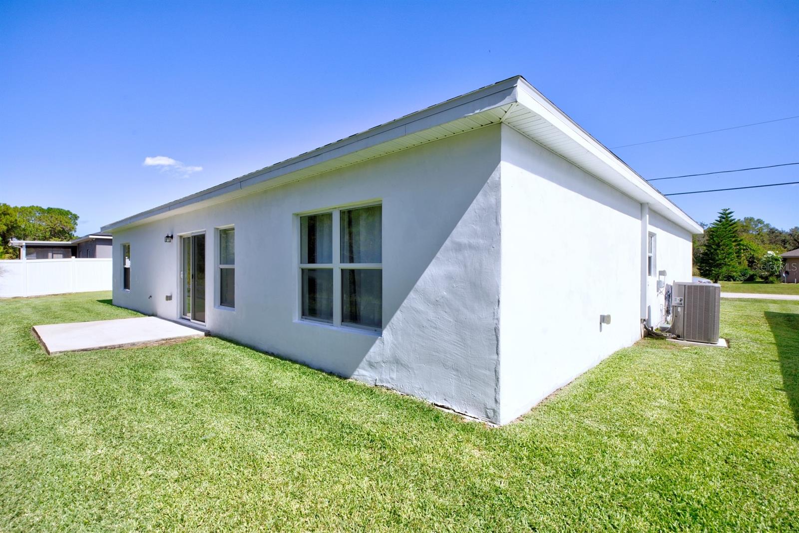 SEBRING COUNTRY ESTATE SEC 03 - Residential