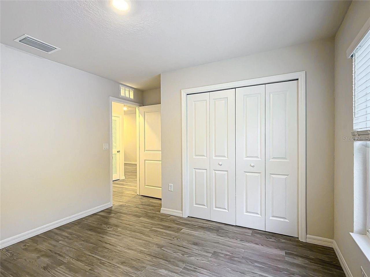 INVERNESS HIGHLANDS UNIT 02 - Residential Lease