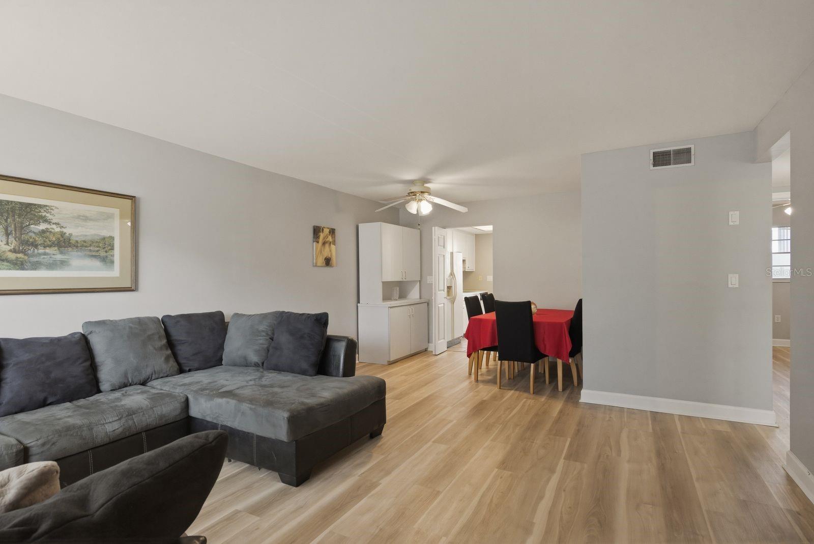 TOWN APTS CONDO - Residential