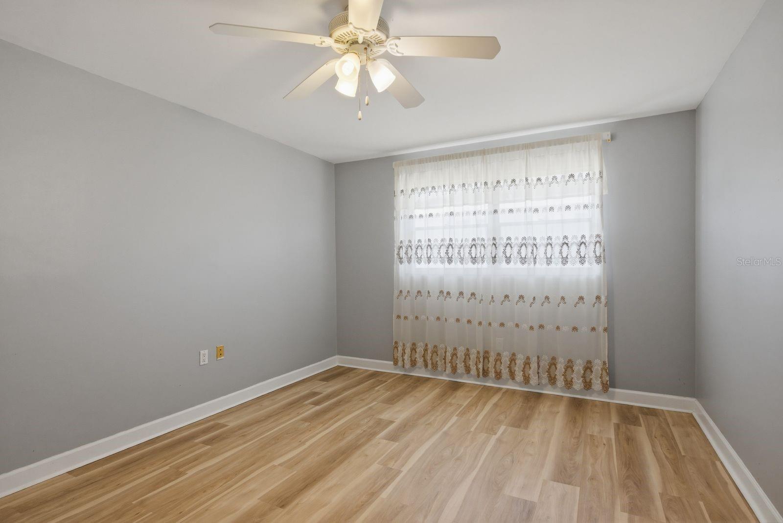 TOWN APTS CONDO - Residential