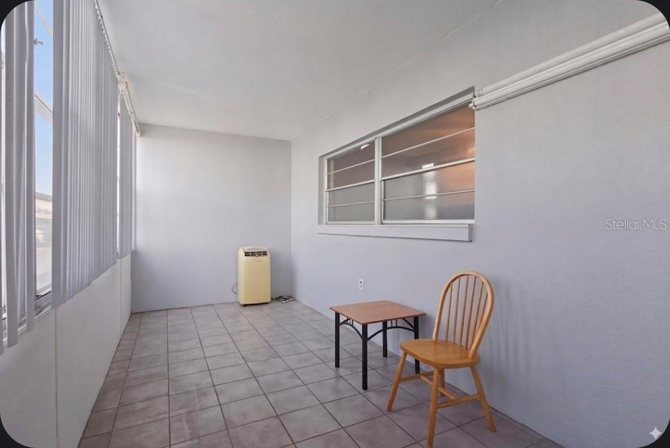 TOWN APTS CONDO - Residential