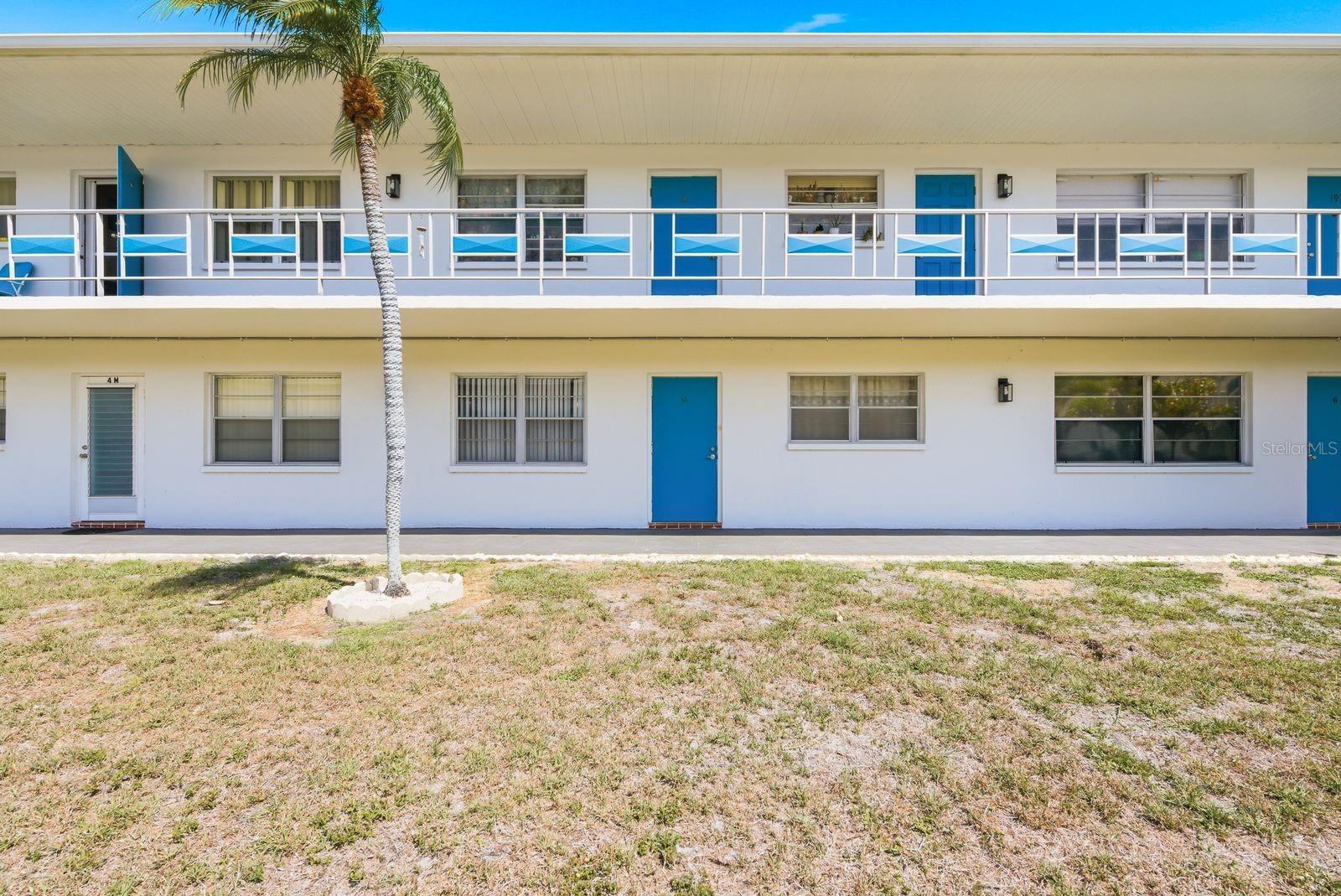 TOWN APTS CONDO - Residential