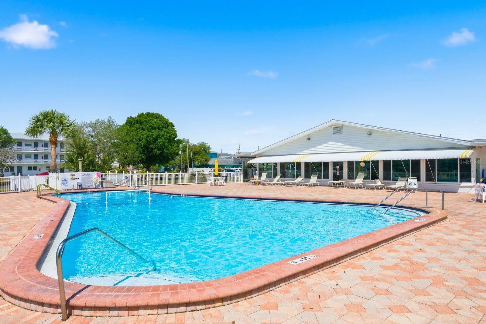 TOWN APTS CONDO - Residential