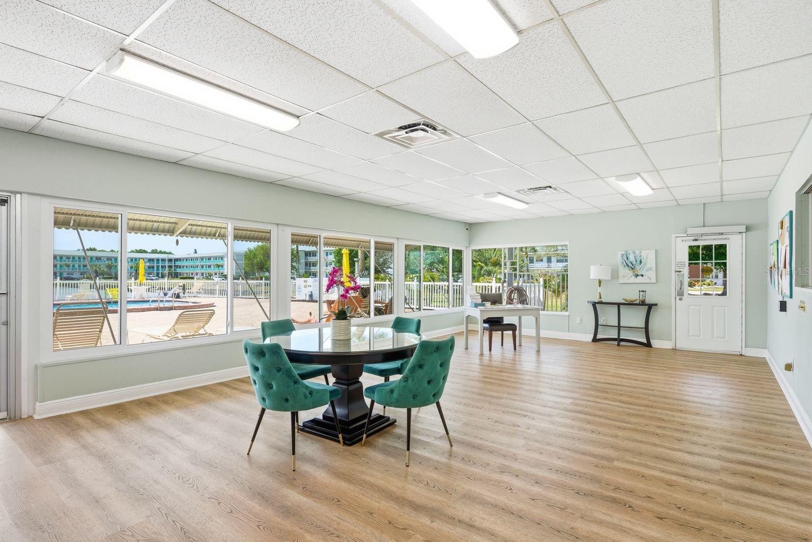 TOWN APTS CONDO - Residential