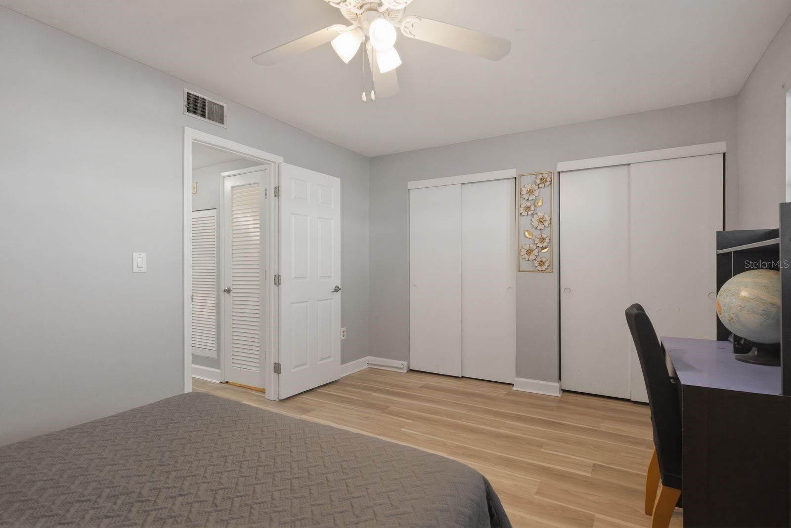 TOWN APTS CONDO - Residential