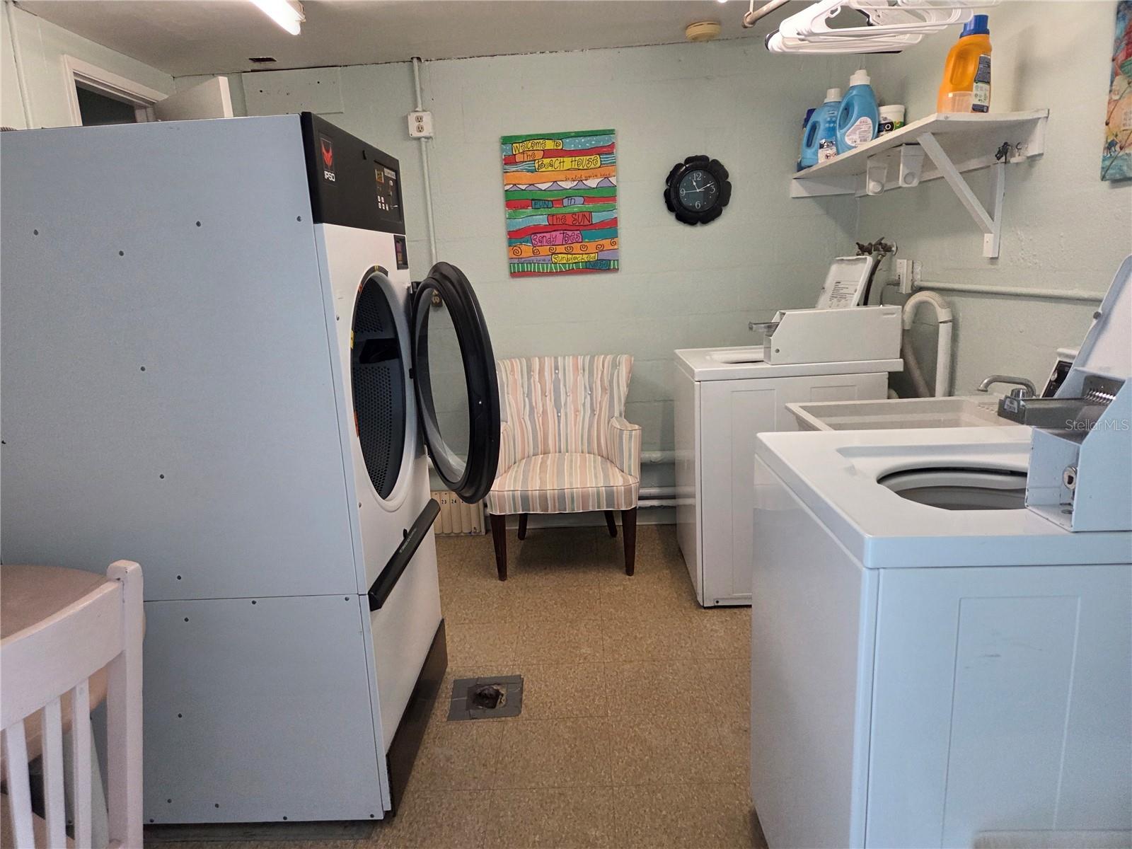 TOWN APTS CONDO - Residential