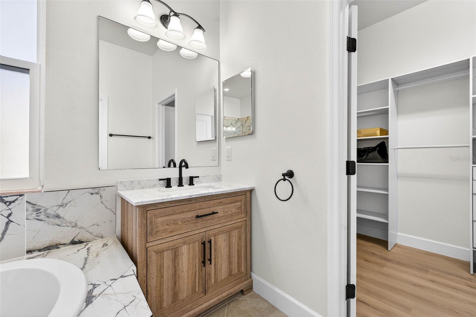 WATERGRASS - Residential