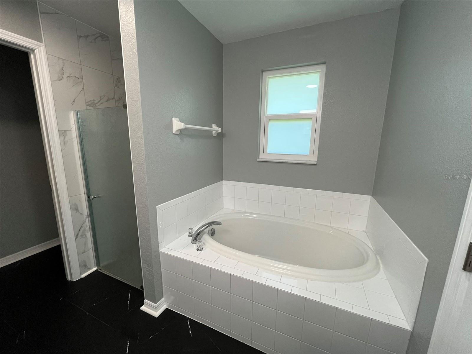 PORT CHARLOTTE SUB 08 - Residential Lease