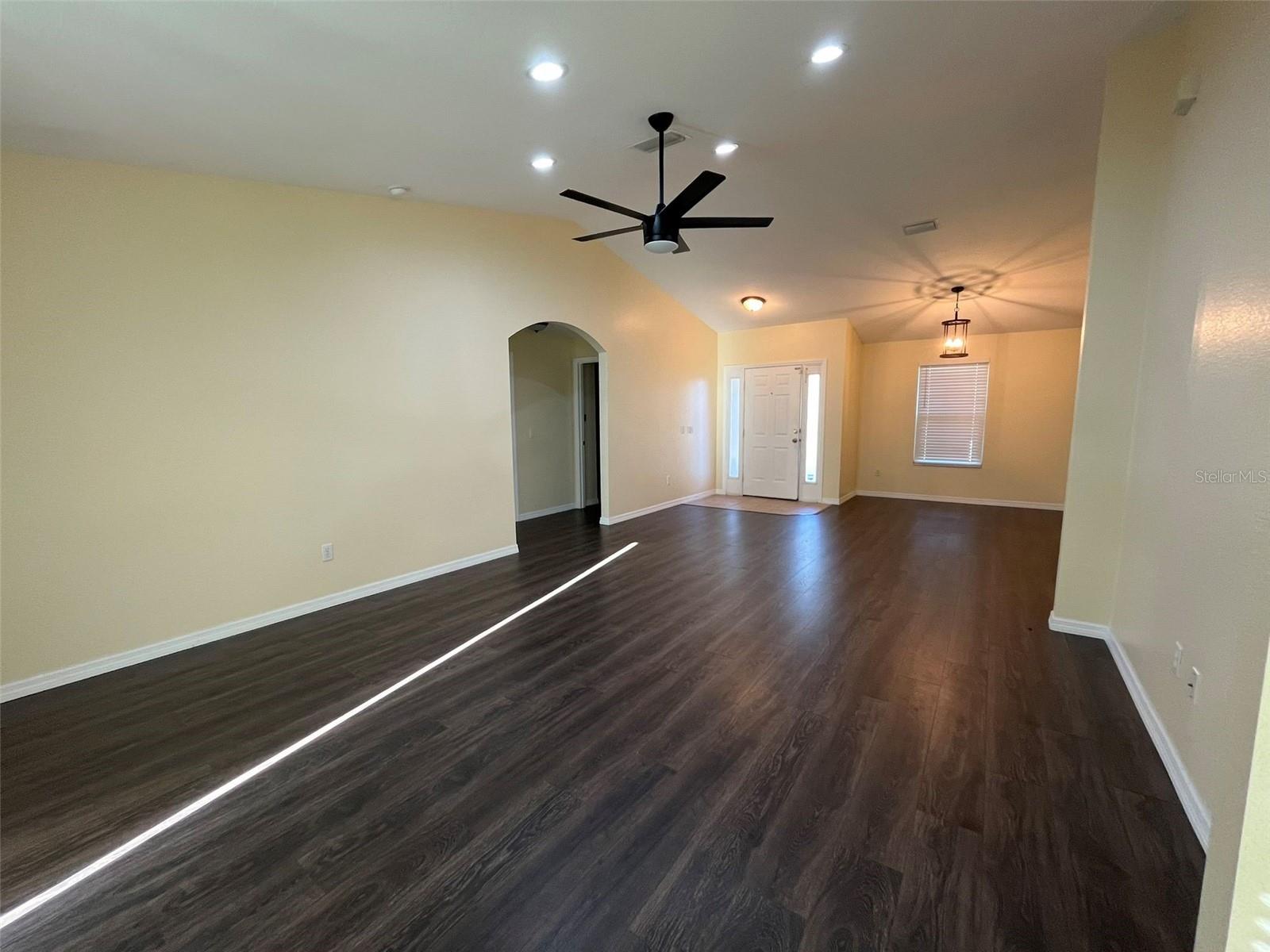 PORT CHARLOTTE SUB 08 - Residential Lease