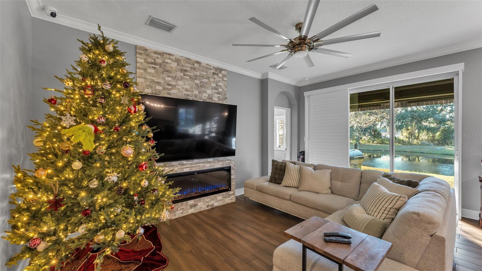 OAK CRK A-D PH 03 - Residential