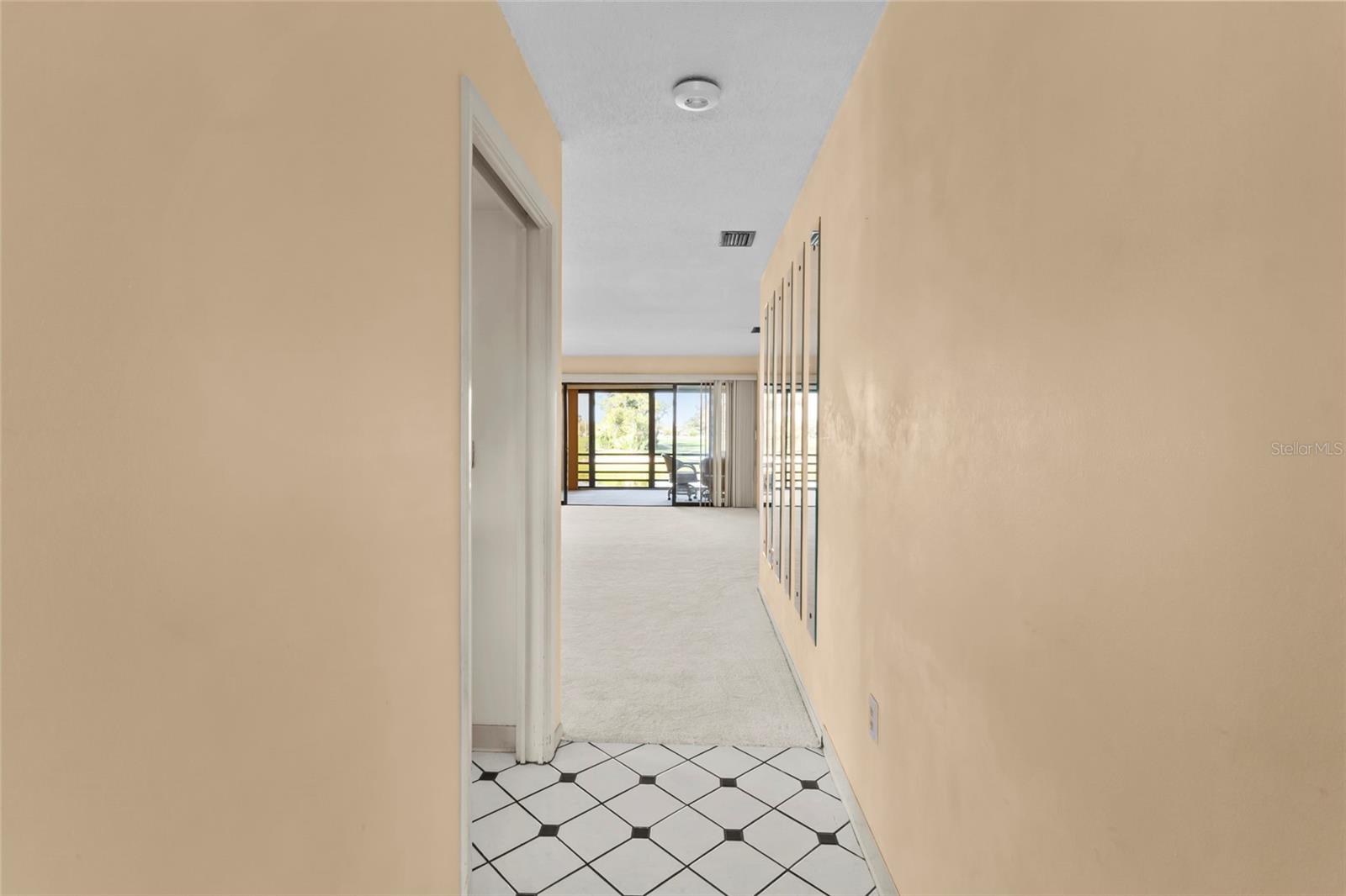 VALENCIA GARDEN III - Residential