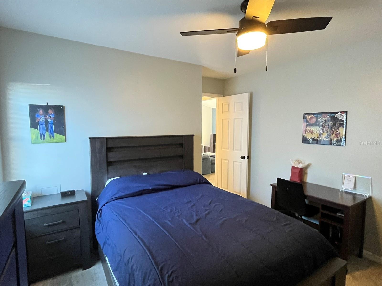 PARK MANOR ESTATES - Residential Lease