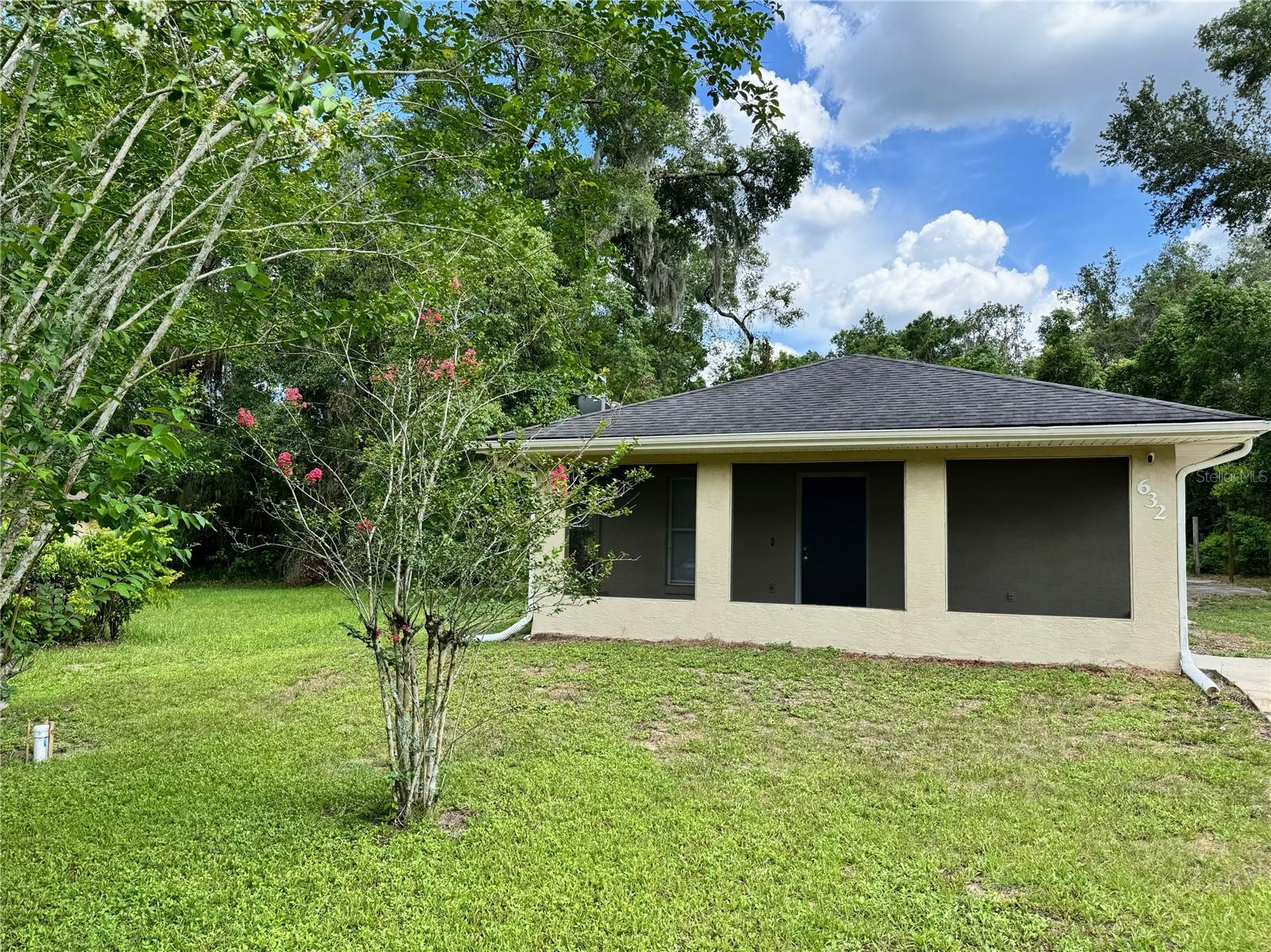 Step into this darling 2-bedroom cottage tucked just minutes from the heart of Downtown DeLand. It’s the kind of place that instantly feels like home—from the cozy layout to the welcoming charm that greets you at the front door.
Whether you’re sending a Stetson student off on their next chapter, buying your very first home, or simply looking to simplify and downsize, this home is full of potential and promise. The spacious yard is made for backyard get-togethers, lazy weekend mornings with a cup of coffee, or gathering under the stars with the folks you love most.
SELLER IS OFFERING UP TO $5000.00 TOWARDS BUYER'S PREPAID AND CLOSING COST.
And when it’s time for a little adventure? You’re just a short drive to the peaceful waters of the St. John’s River, a quick trip east to the beaches, or a fun-filled day heading west to the attractions.
It’s simple, it’s sweet, and it’s waiting to be yours.