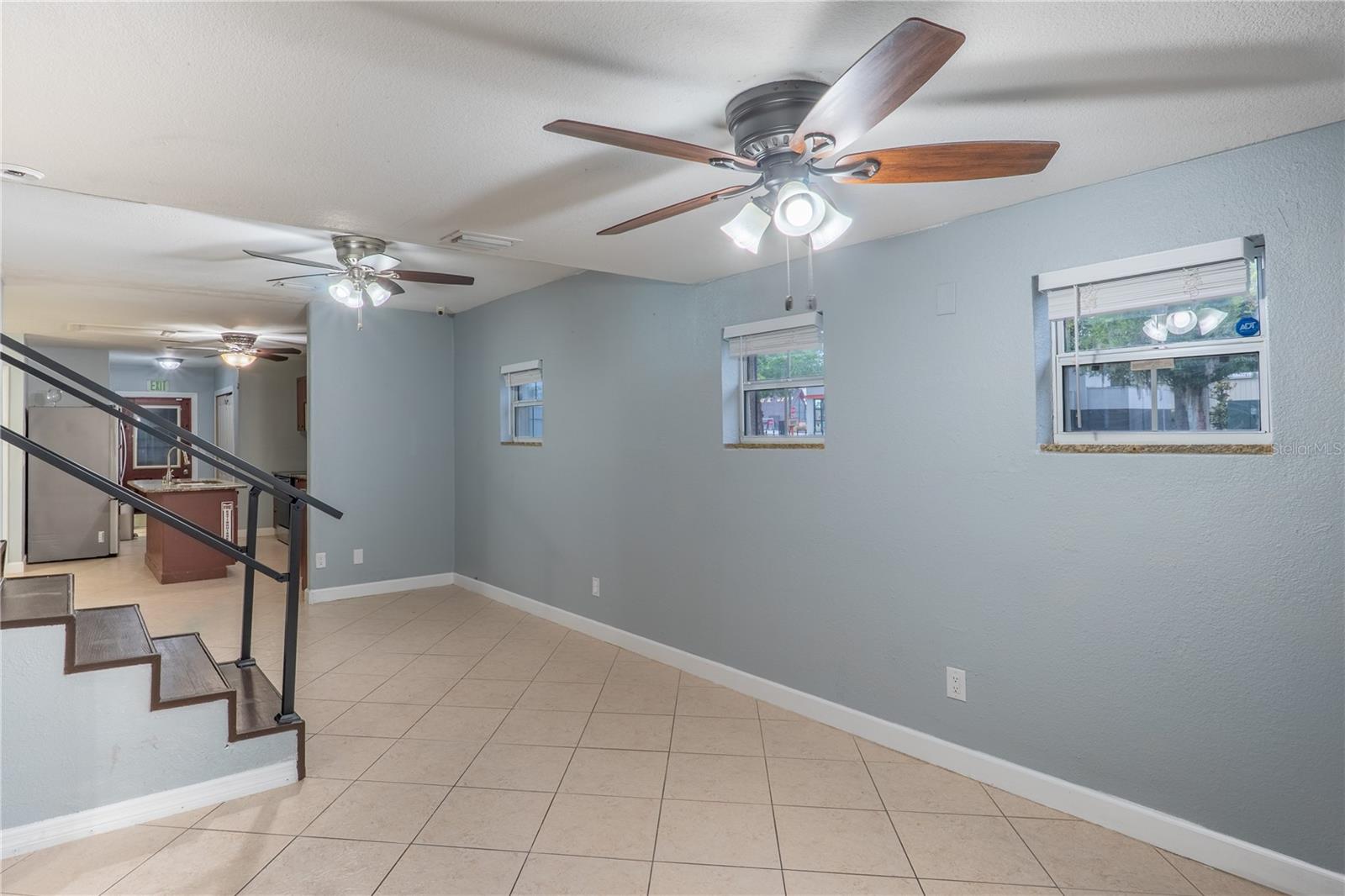 3601 E MOHAWK AVENUE