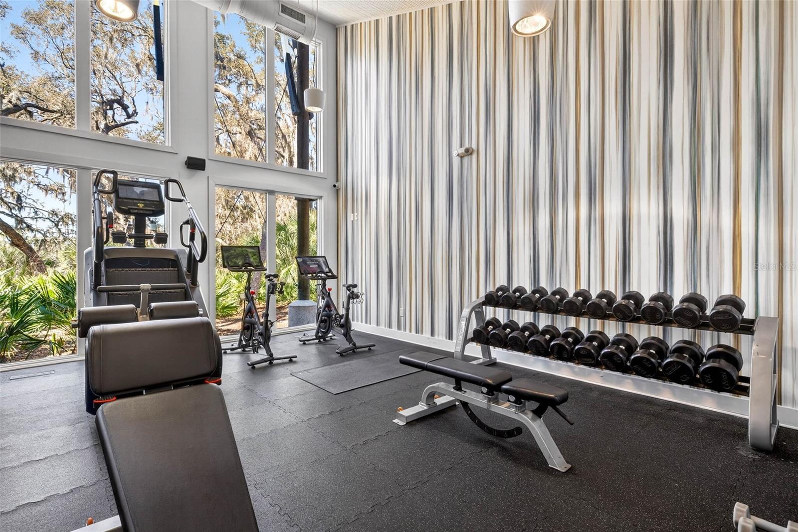 FIISHHAWK RANCH WEST PH 2A/ - Residential