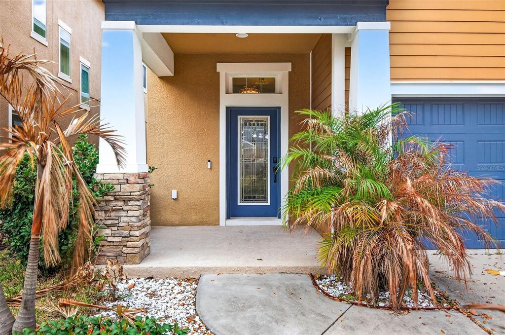 Photo of 14310 Barrington Stowers Drive, Lithia, FL 33547 (MLS # TB8479871)