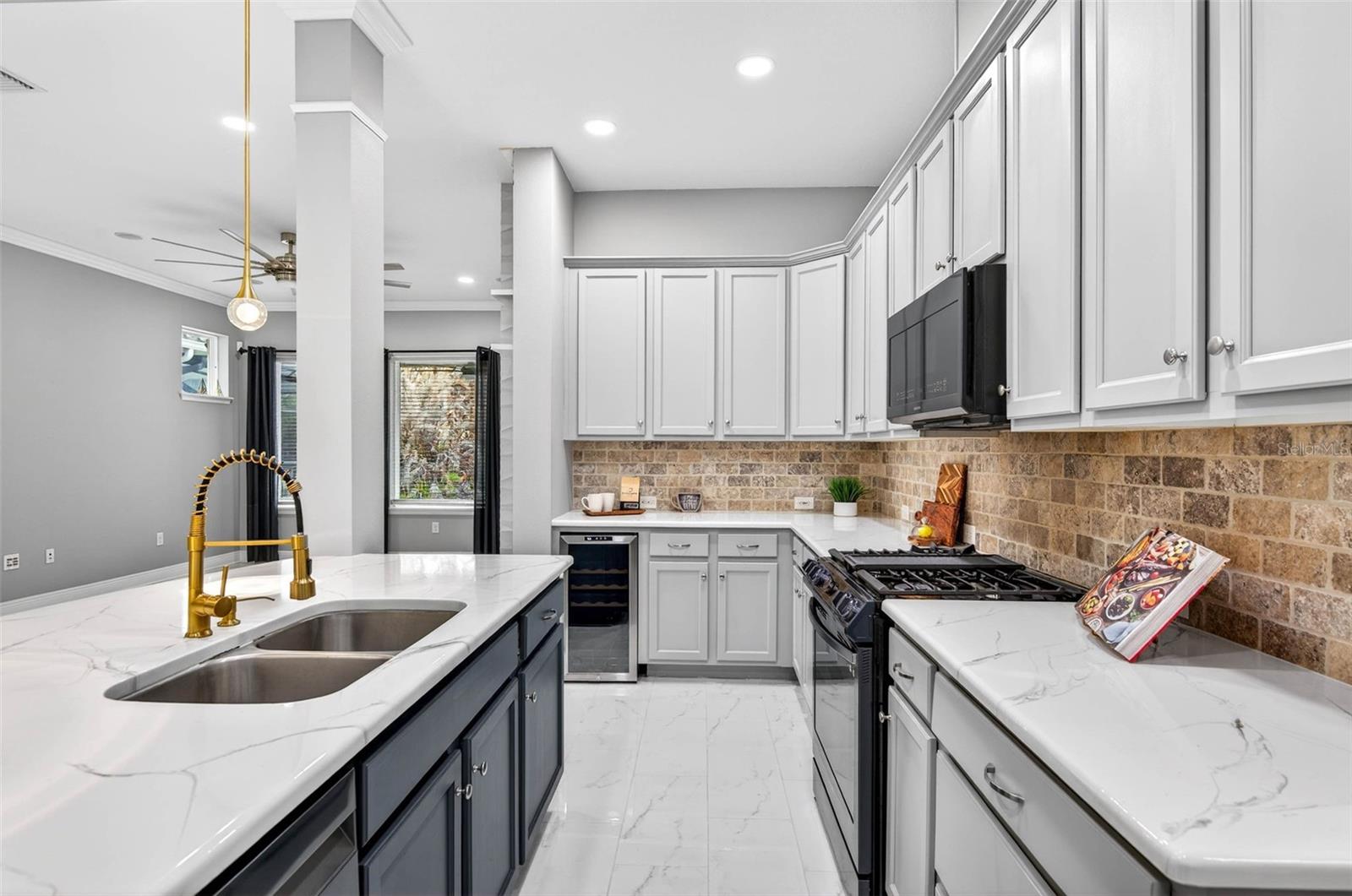 FIISHHAWK RANCH WEST PH 2A/ - Residential