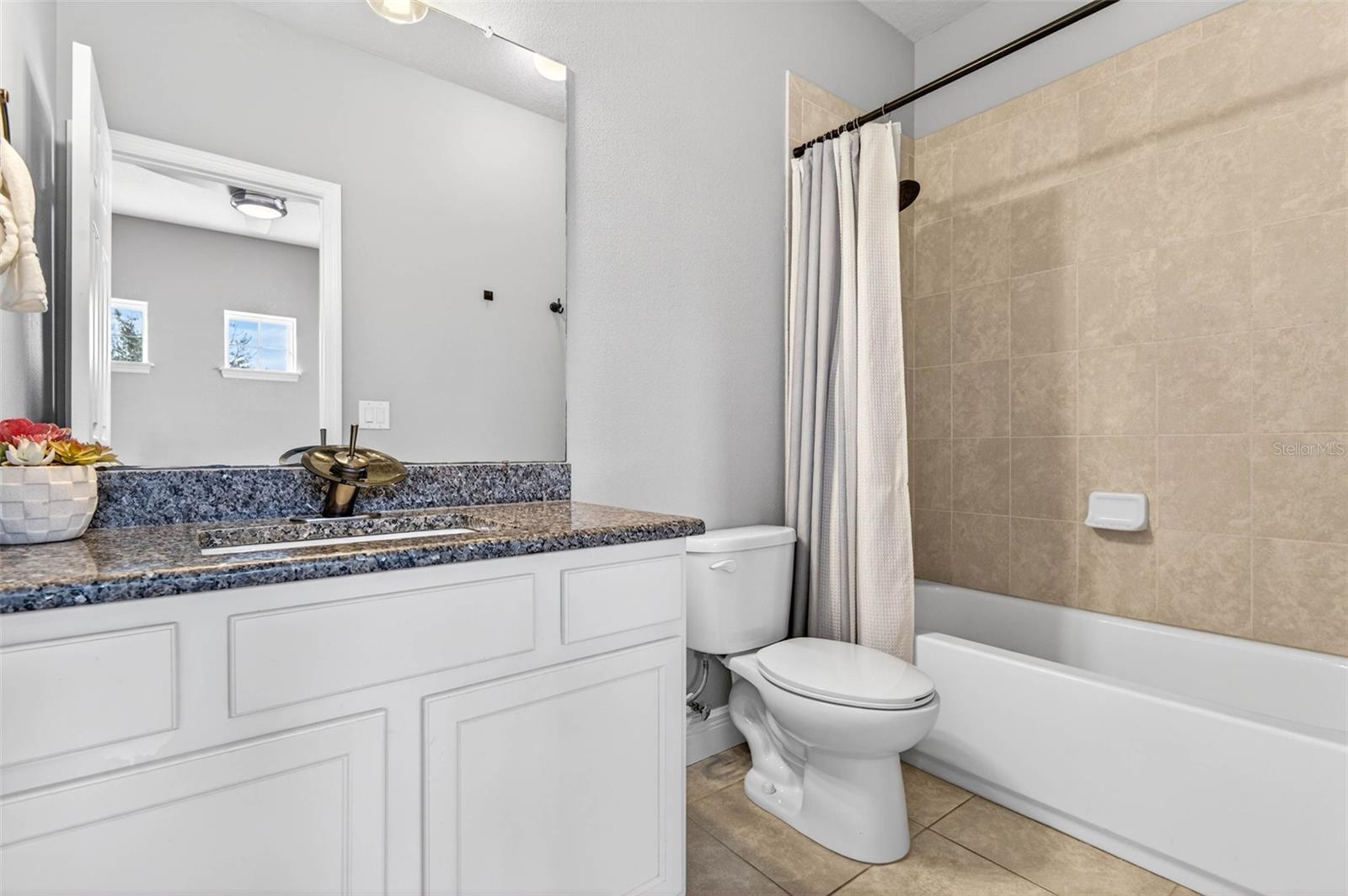 FIISHHAWK RANCH WEST PH 2A/ - Residential