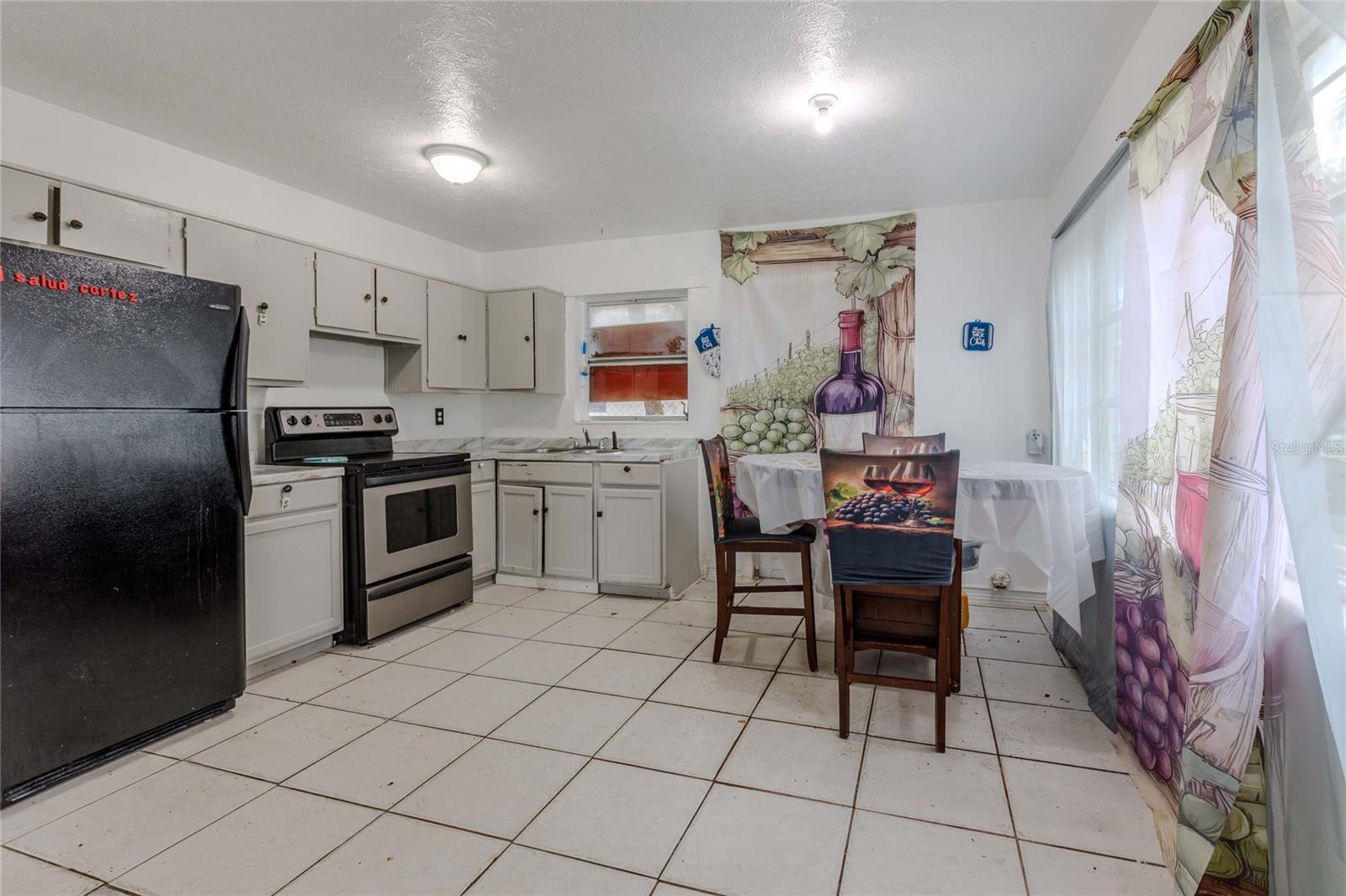 HIGHLAND PINES - Residential