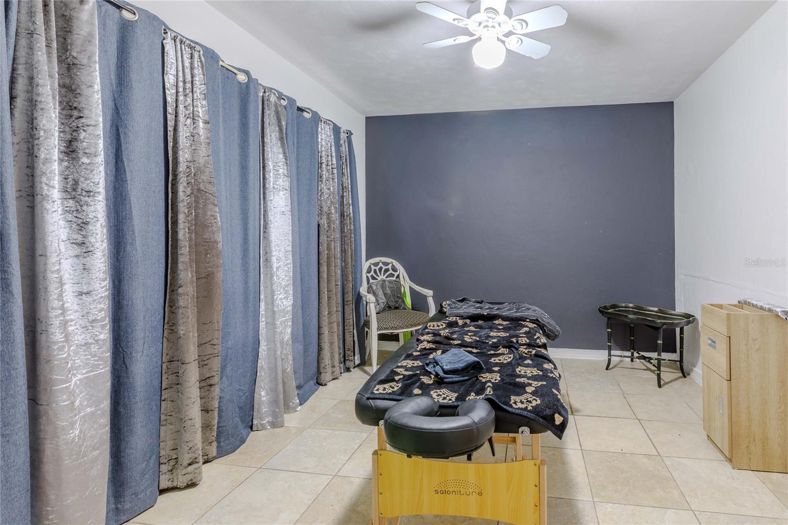 HIGHLAND PINES - Residential