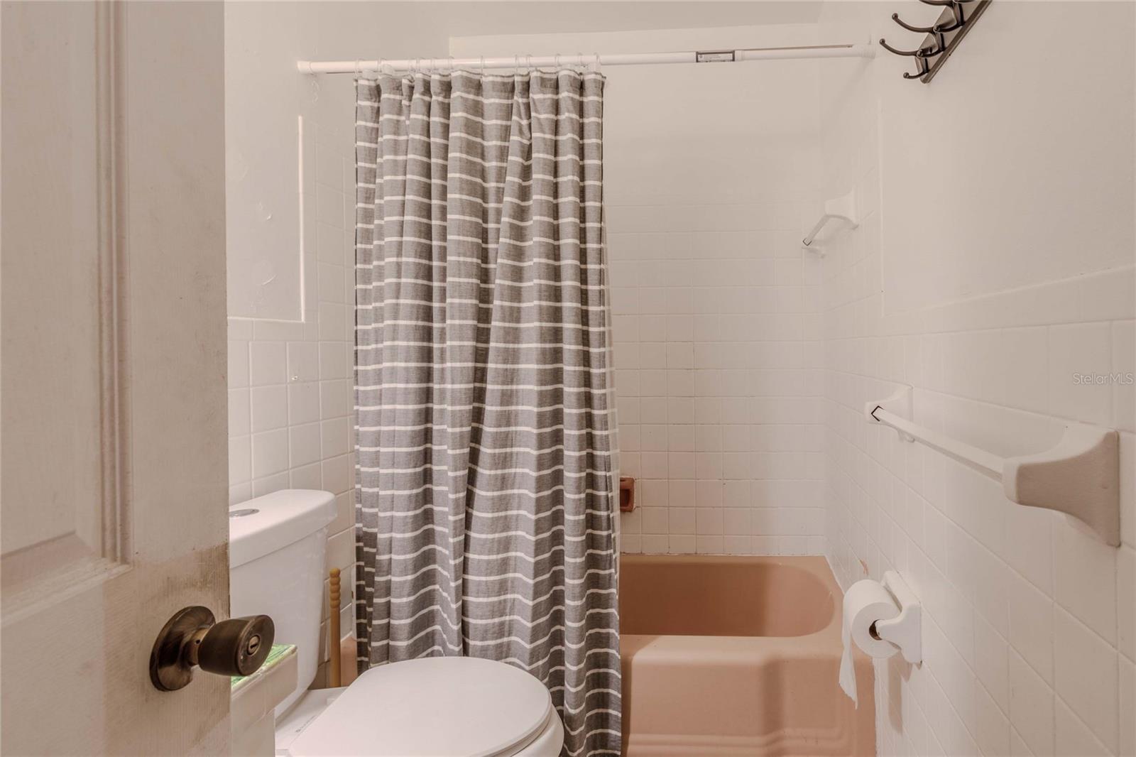 HIGHLAND PINES - Residential