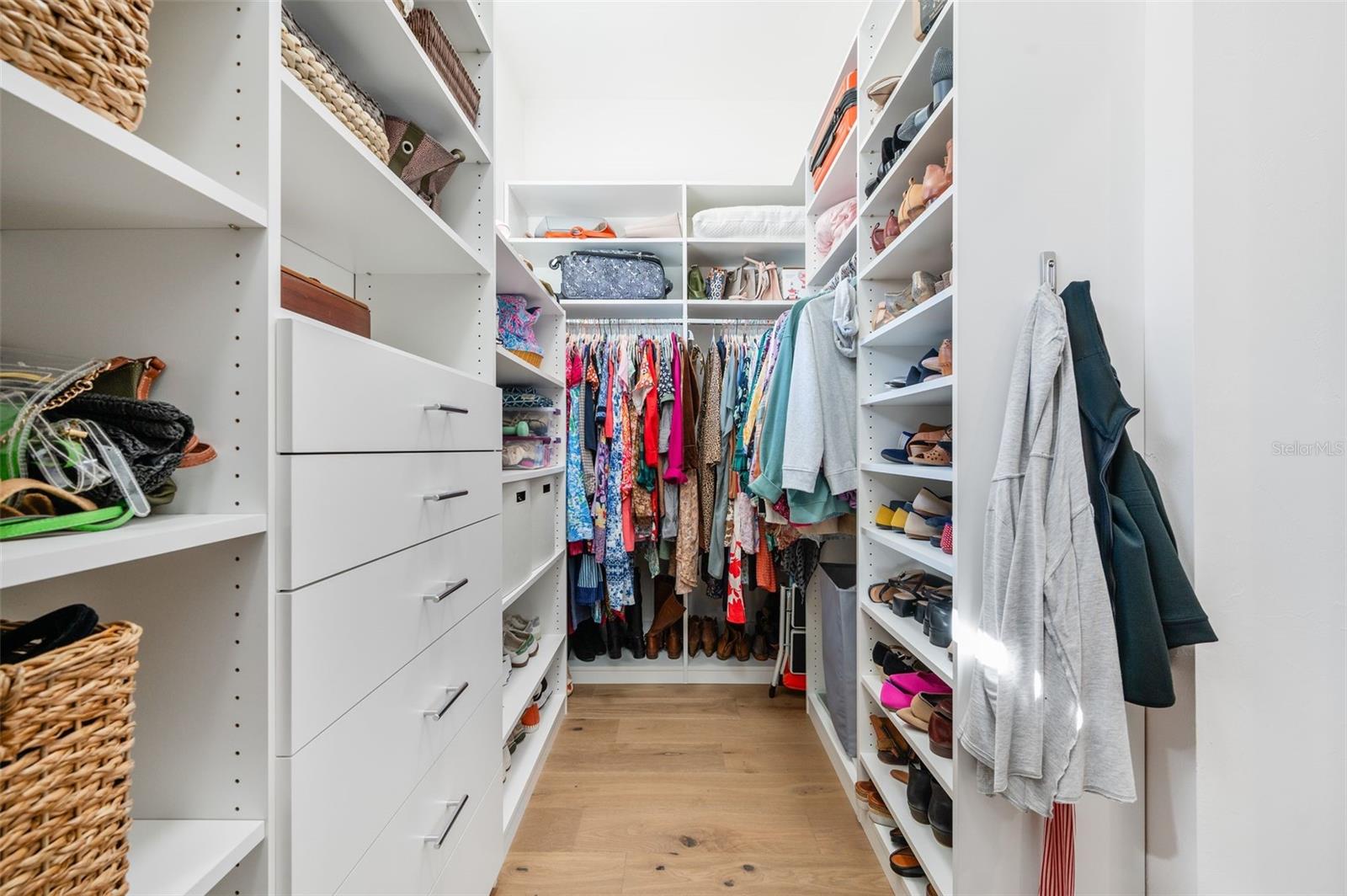 OAKMONT PH 3 PB 35 PG 60 - Residential