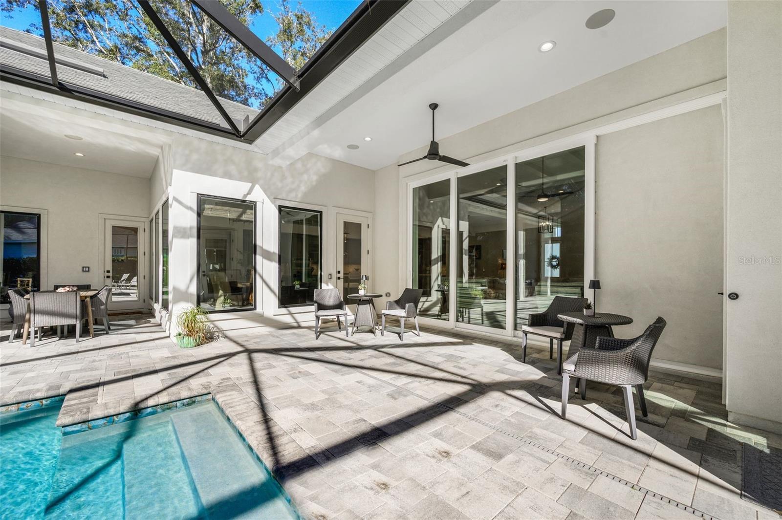 OAKMONT PH 3 PB 35 PG 60 - Residential