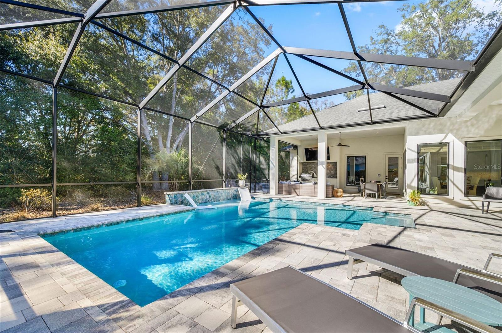 OAKMONT PH 3 PB 35 PG 60 - Residential