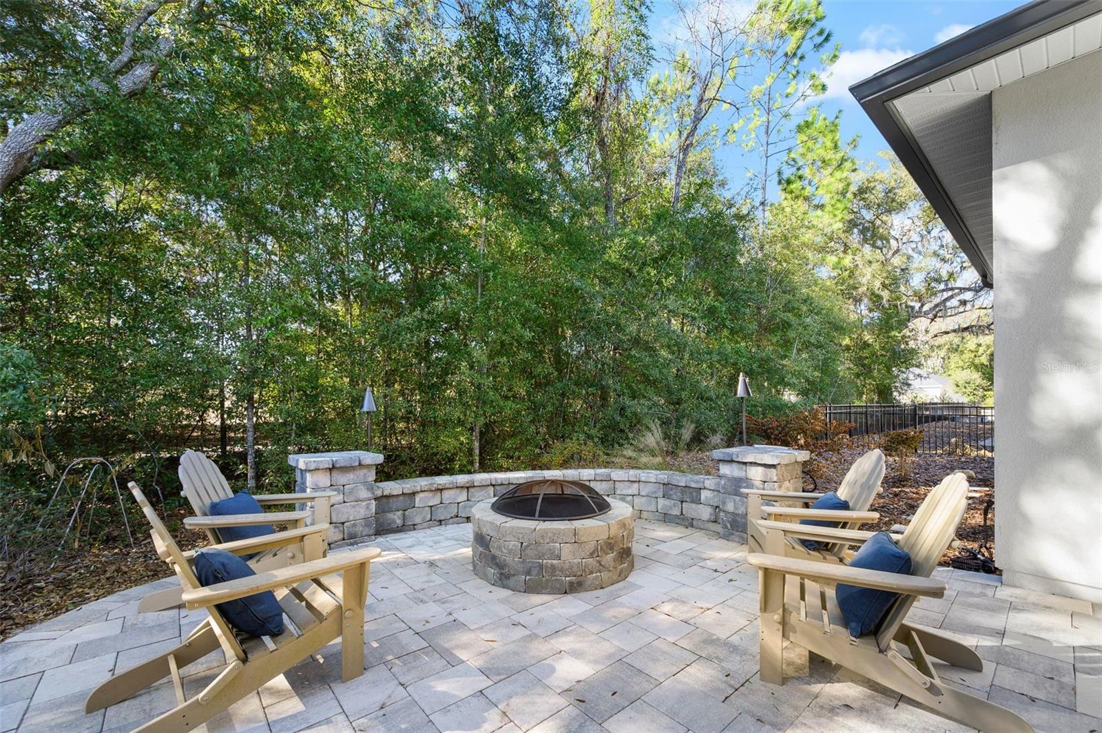 OAKMONT PH 3 PB 35 PG 60 - Residential