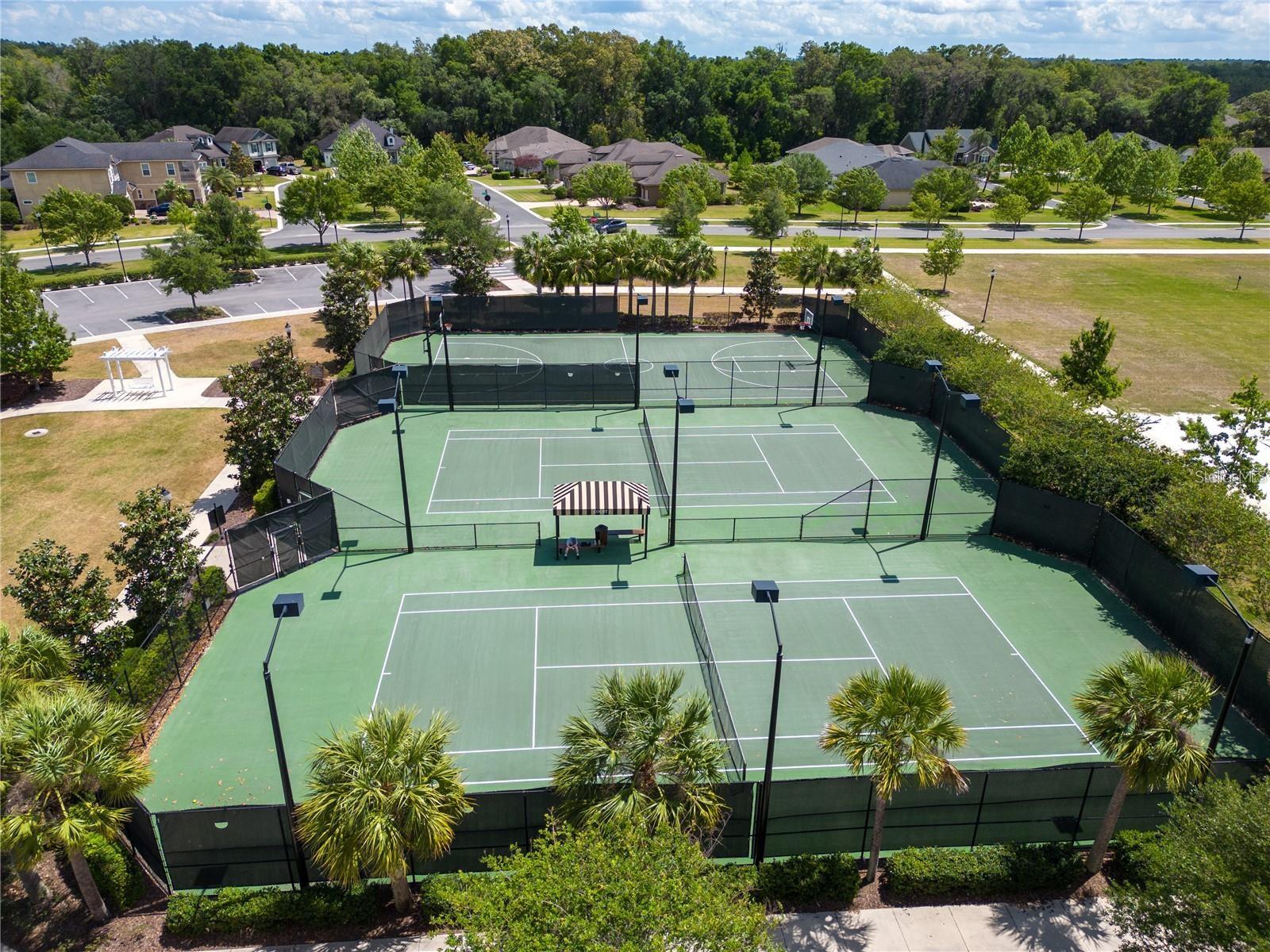 OAKMONT PH 3 PB 35 PG 60 - Residential