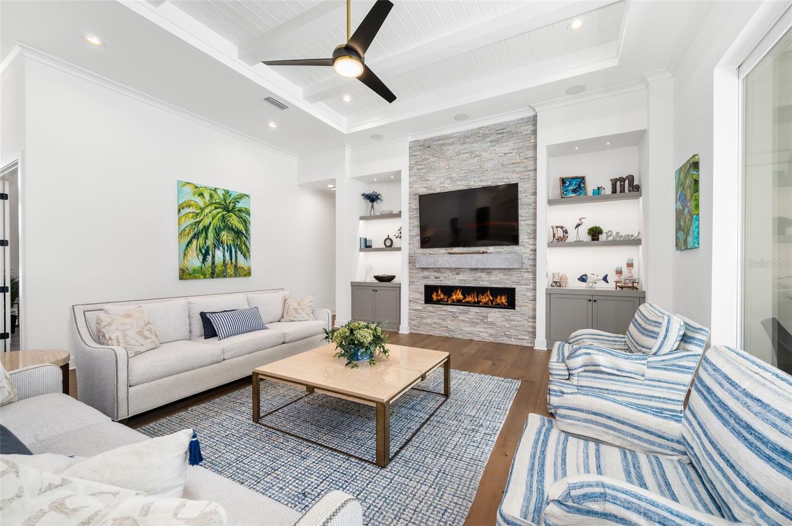 OAKMONT PH 3 PB 35 PG 60 - Residential