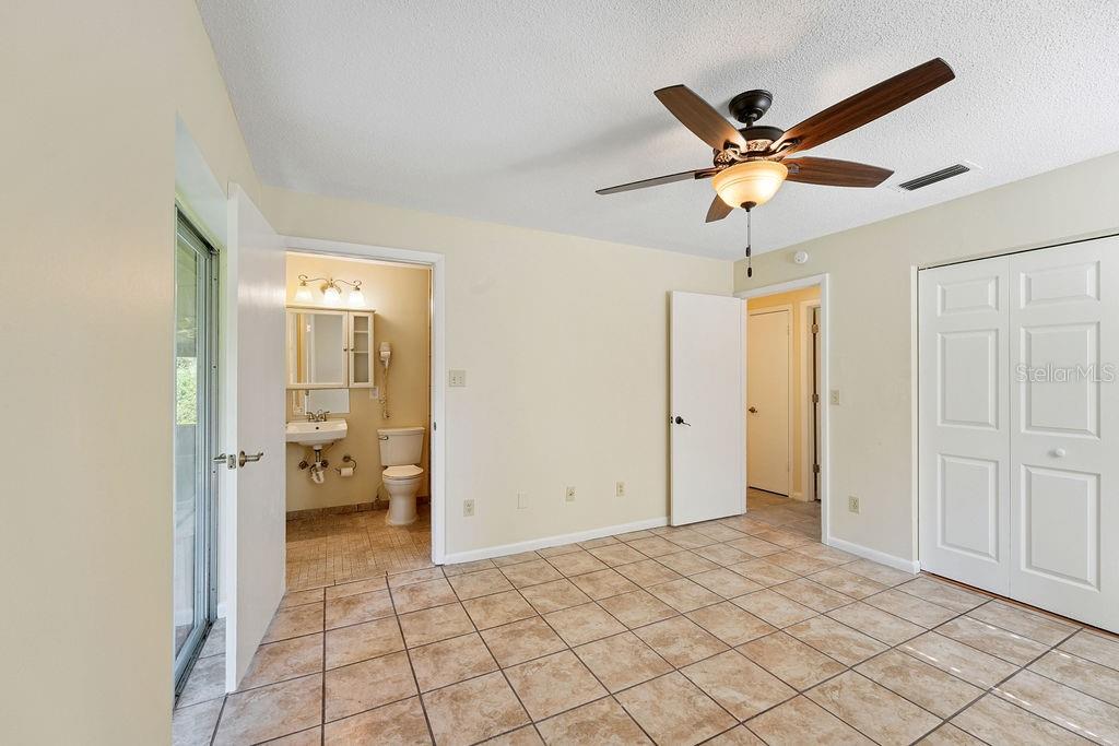 HILLCREST UR SUB - Residential