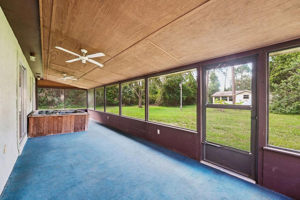 HILLCREST UR SUB - Residential