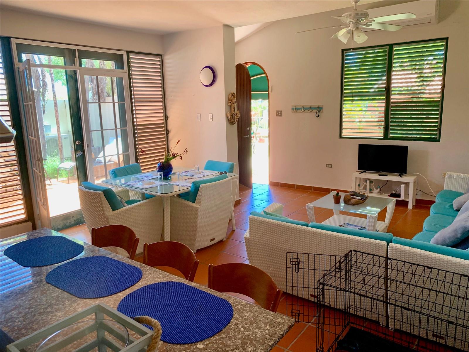 LAS VILLAS EN PALMAS 1 - Residential Lease