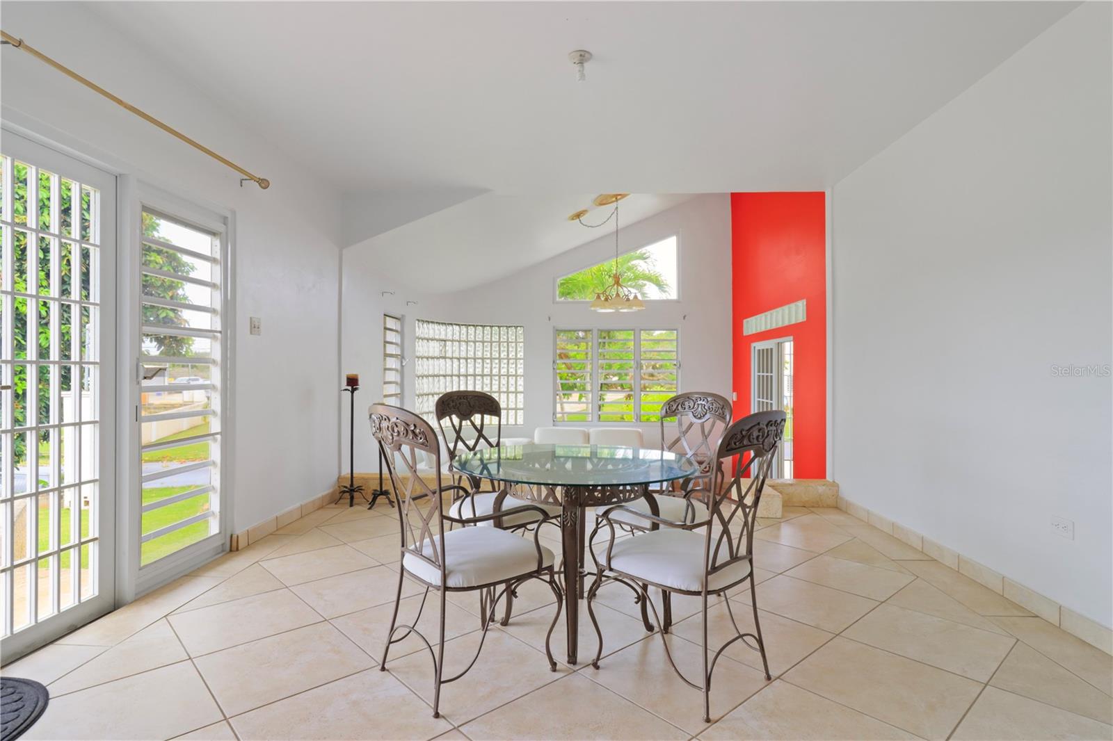 BO. COTO - Residential