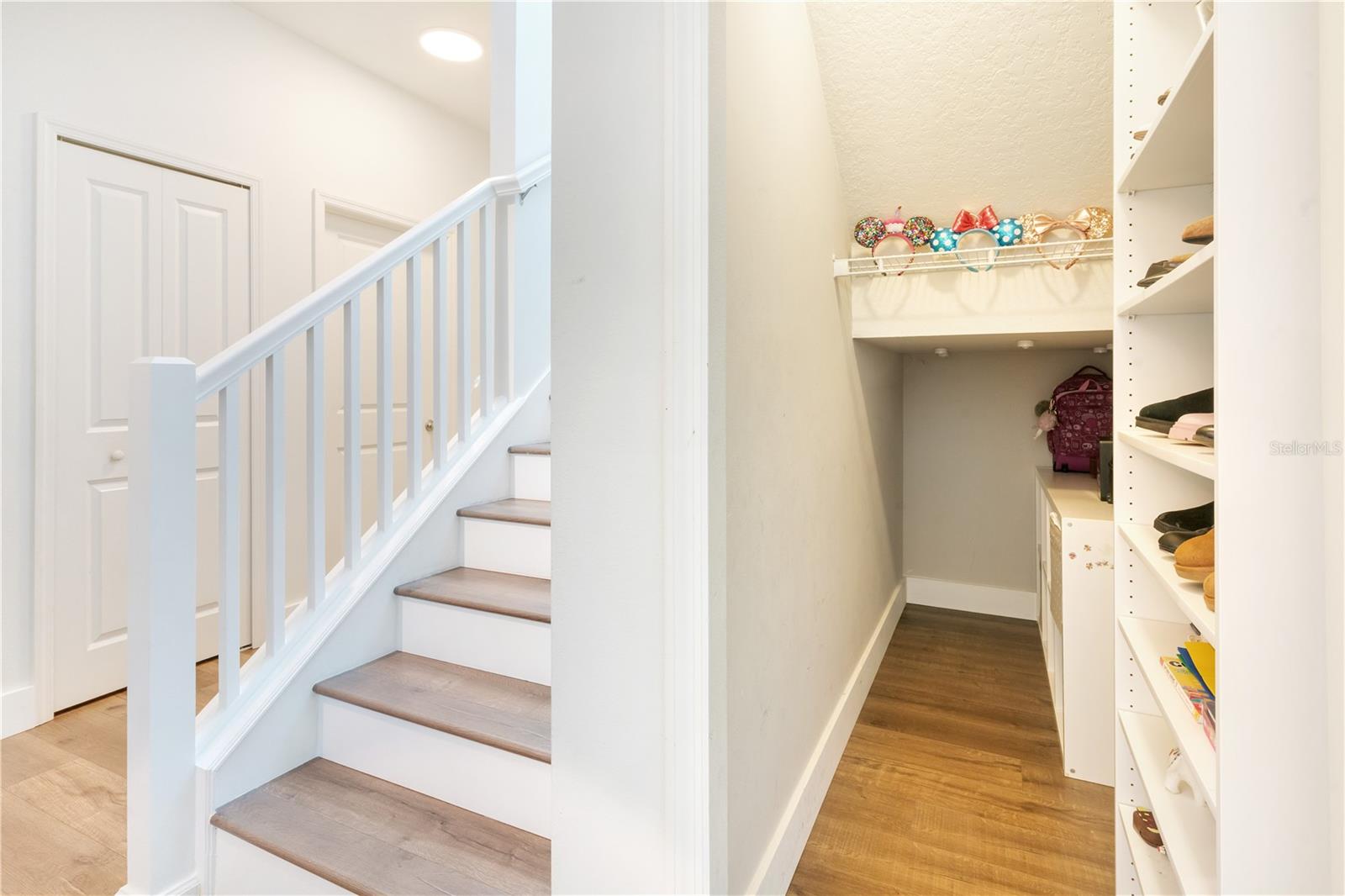 MABEL BRIDGE - Residential