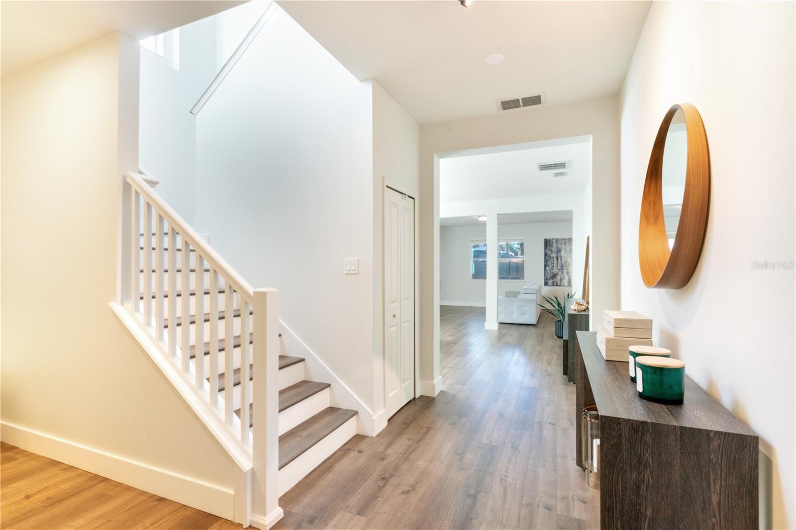 MABEL BRIDGE - Residential