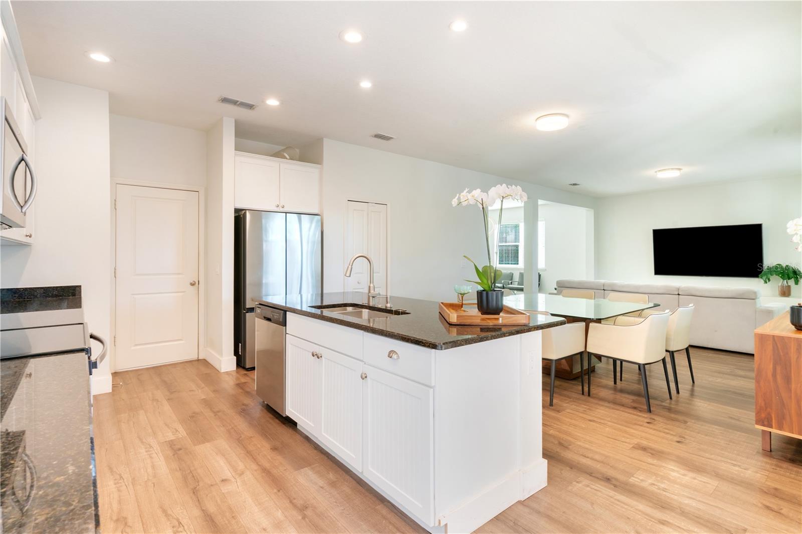 MABEL BRIDGE - Residential