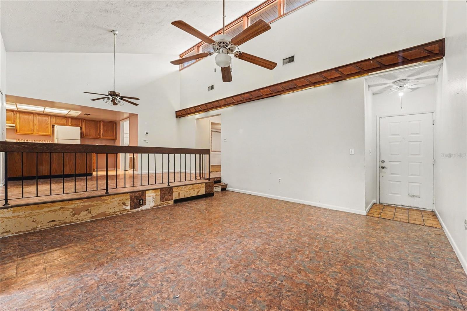 BRANDYWINE CONDO 01 - Residential