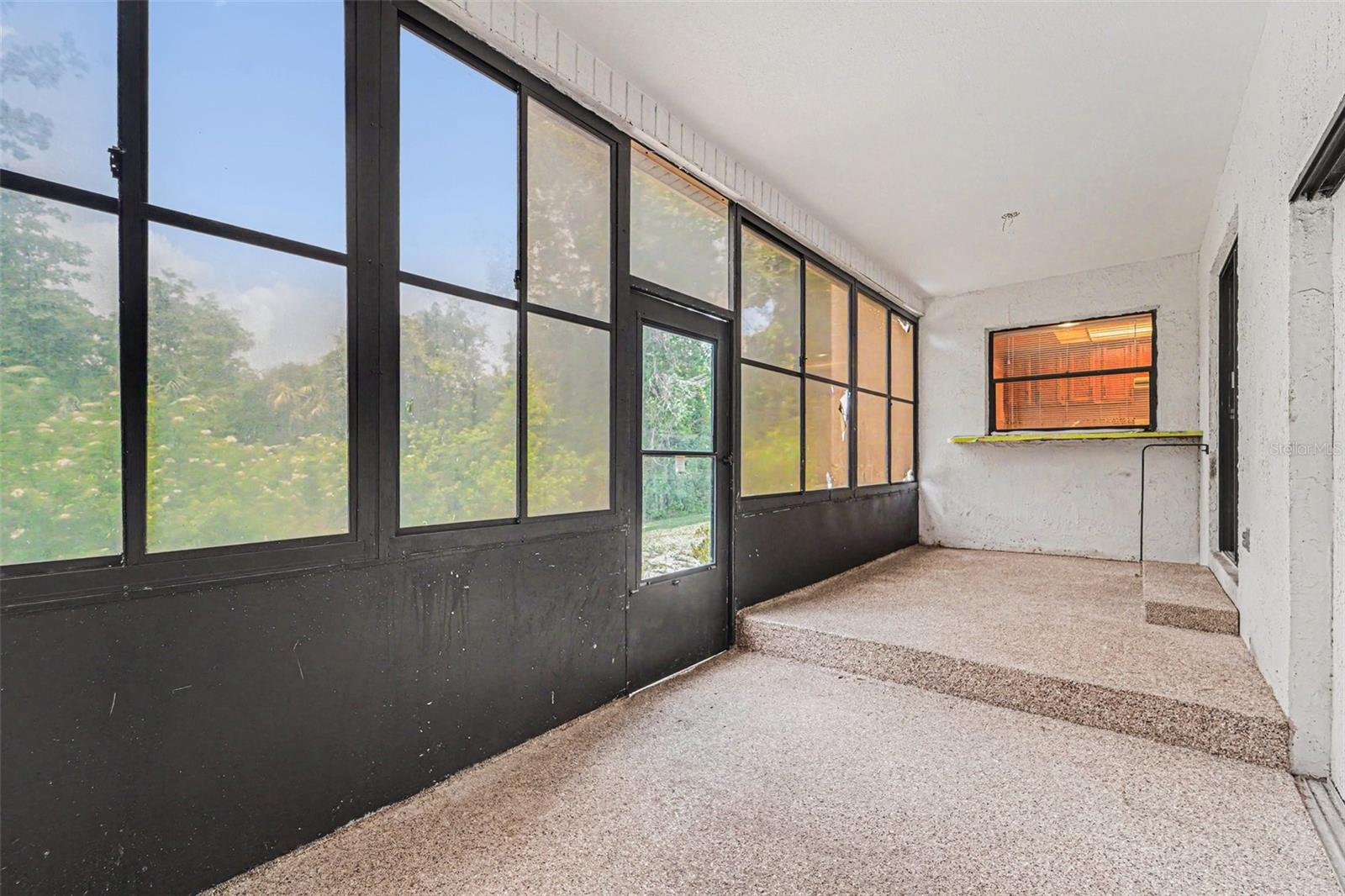 BRANDYWINE CONDO 01 - Residential