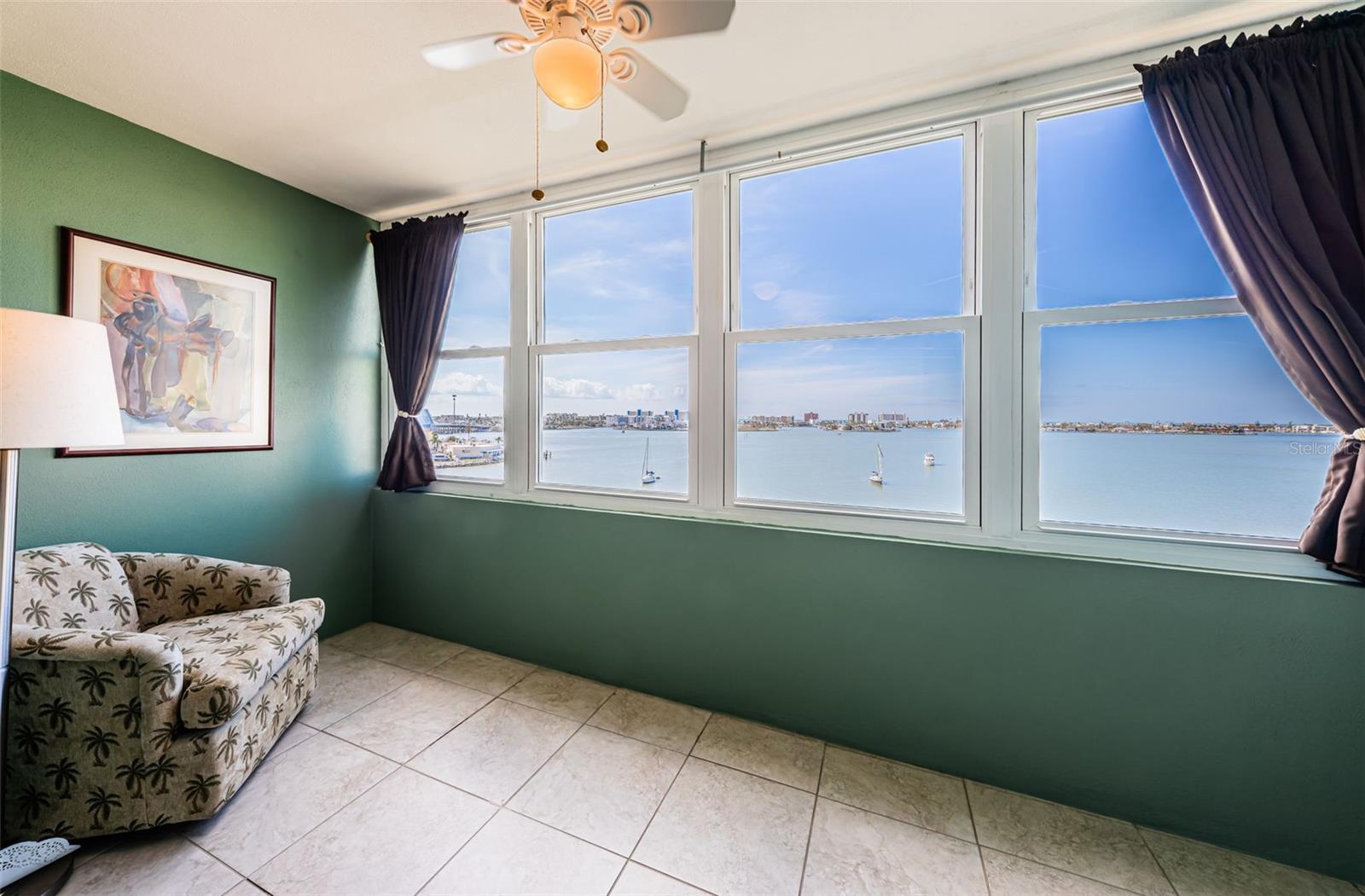 CONCORD TOWERS CONDO - Residential