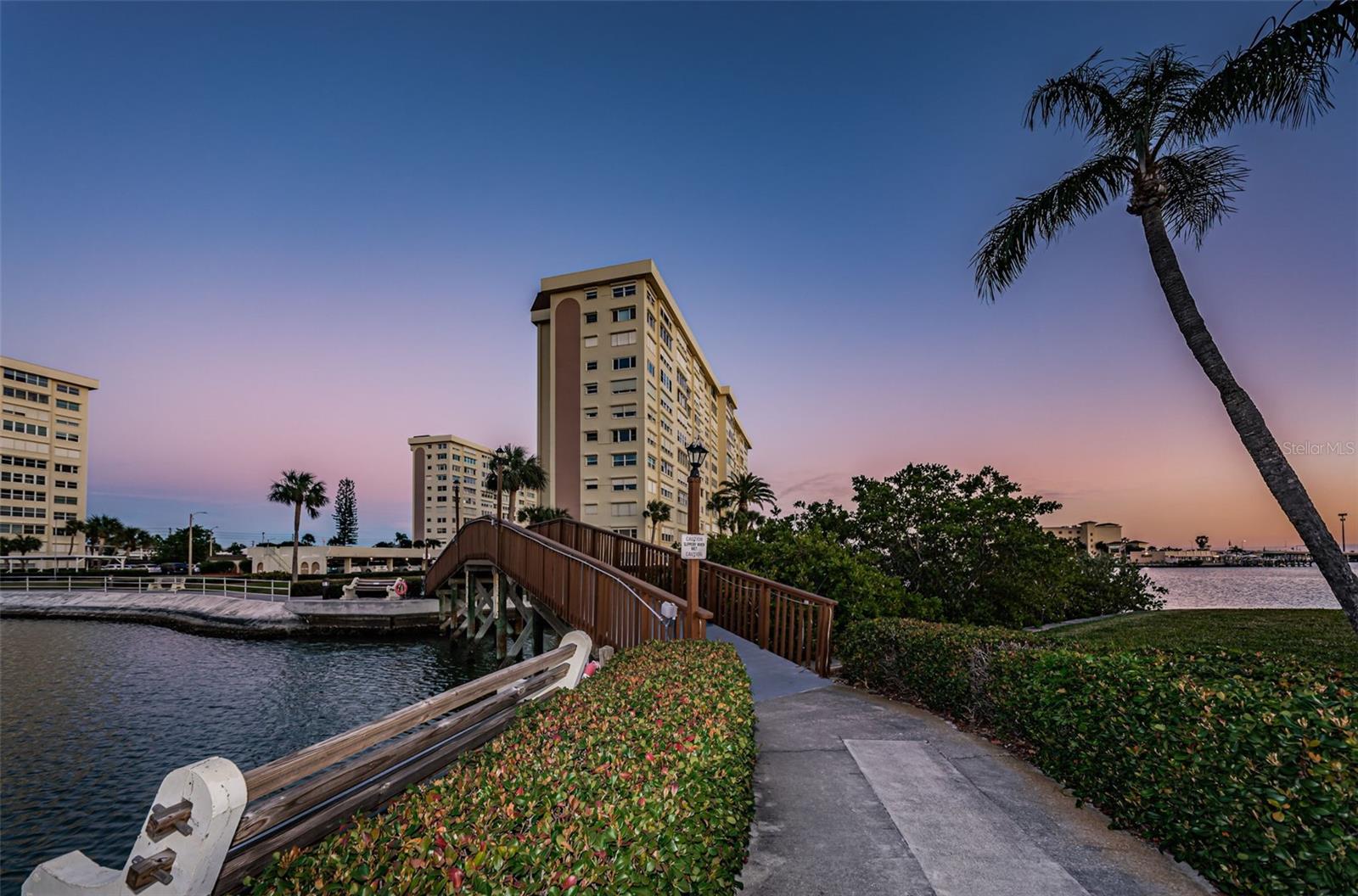 CONCORD TOWERS CONDO - Residential