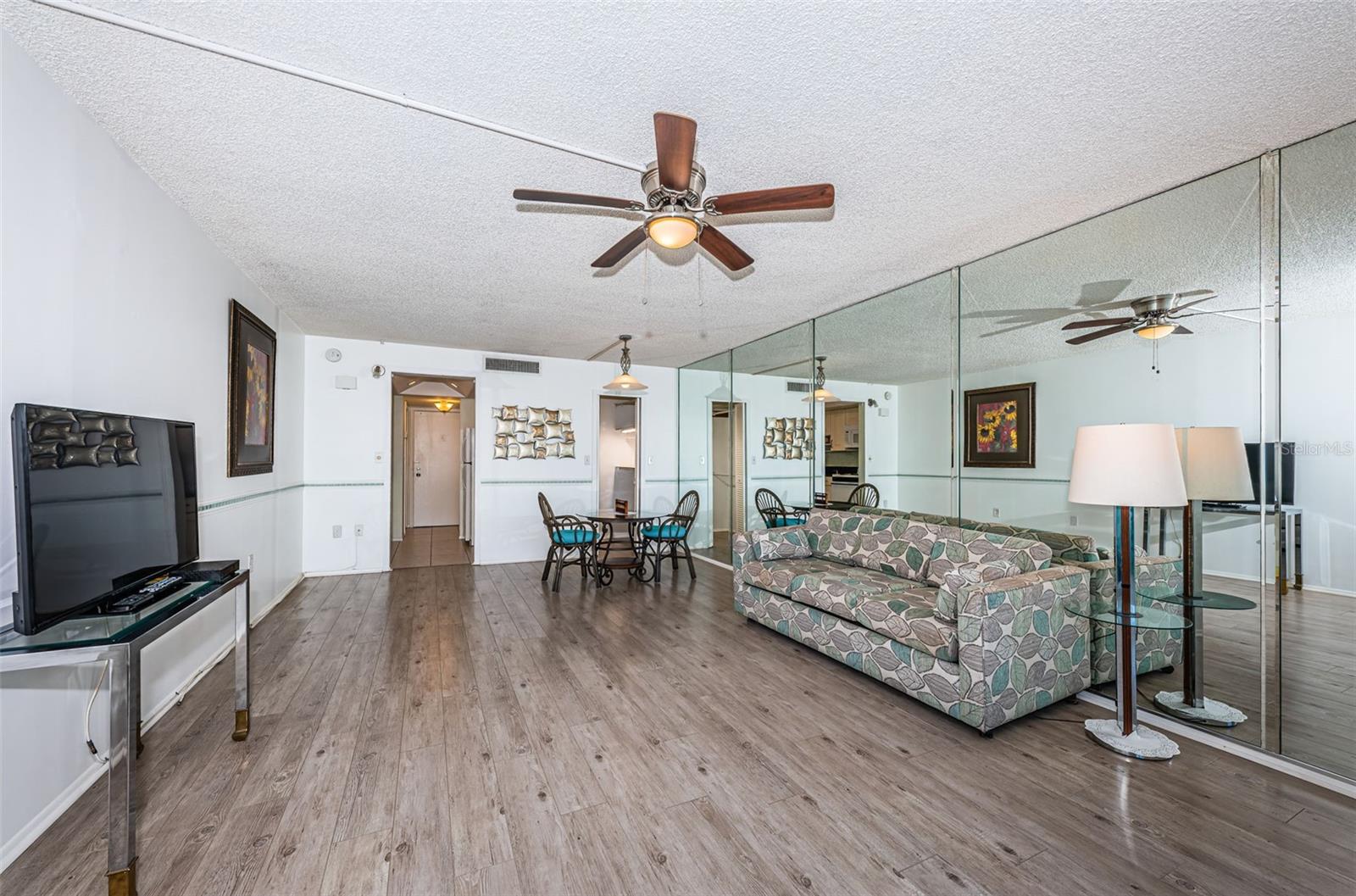 CONCORD TOWERS CONDO - Residential
