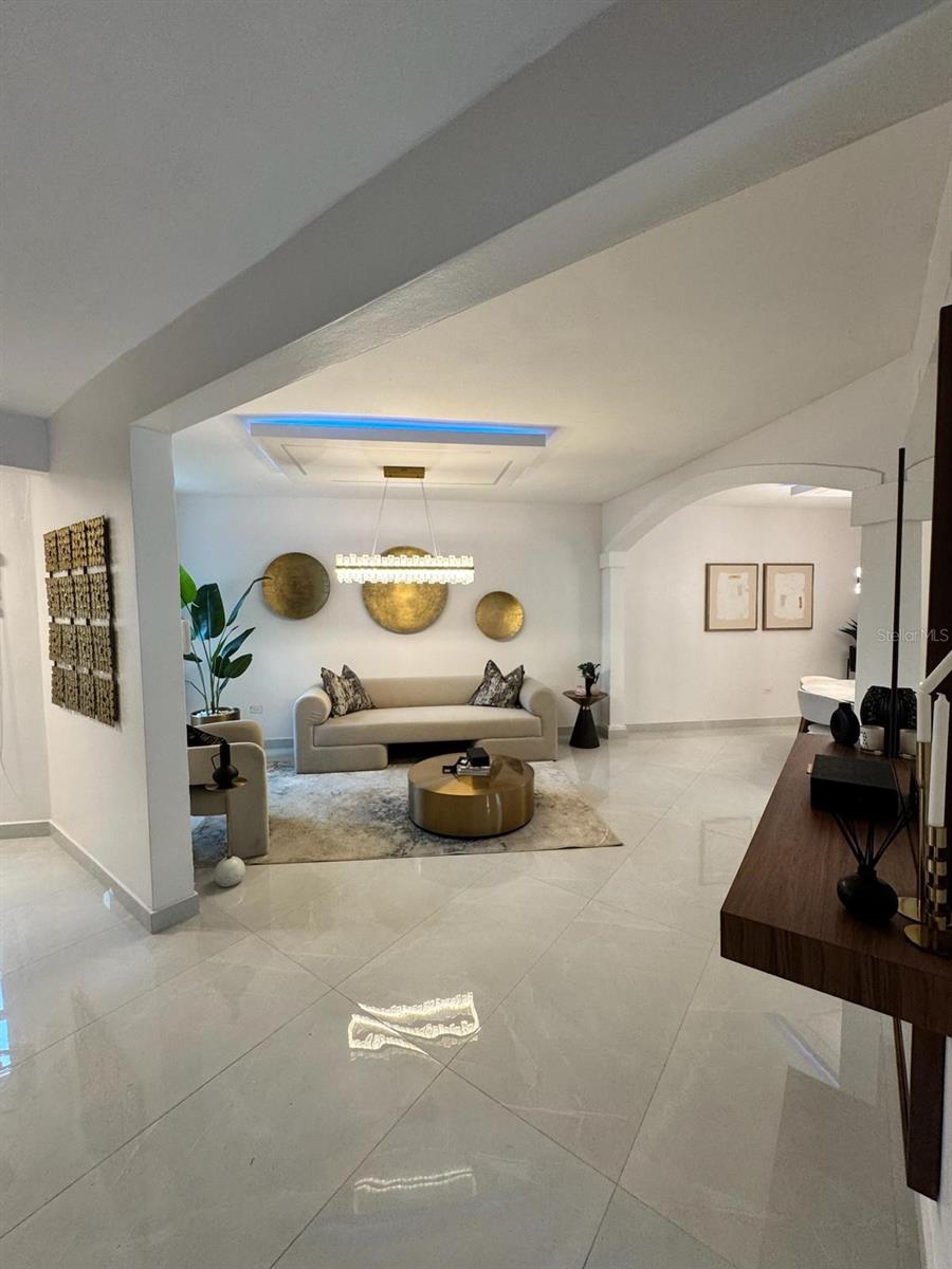 B7 BRIGHTON COUNTRY CLUB