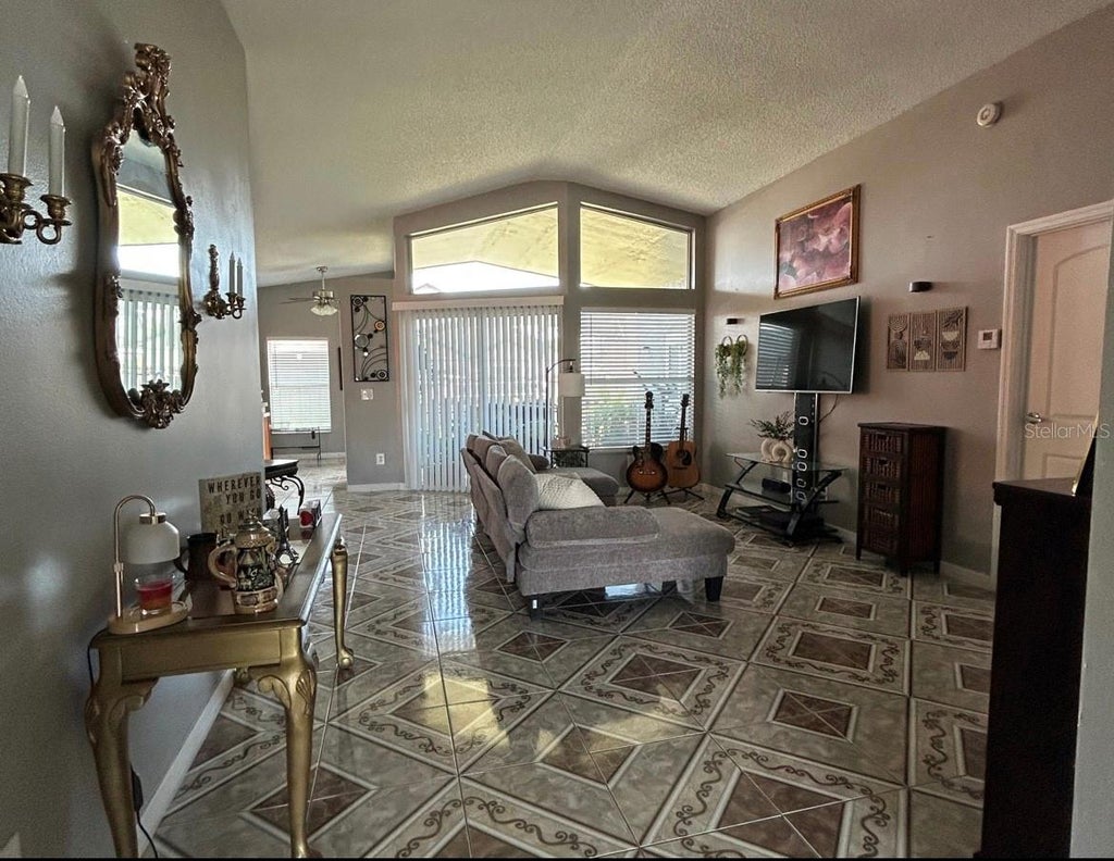 Photo of 3213 Woodruff Drive, Orlando, FL 32837 (MLS # O6418176)