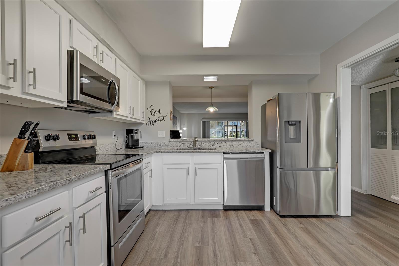 LOS LAGOS CONDO - Residential