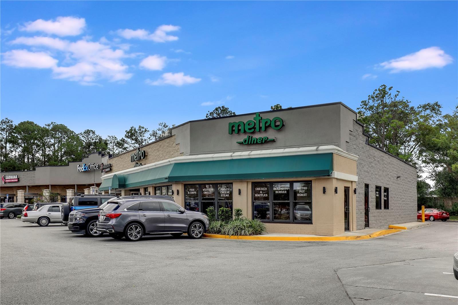 LOS LAGOS CONDO - Residential